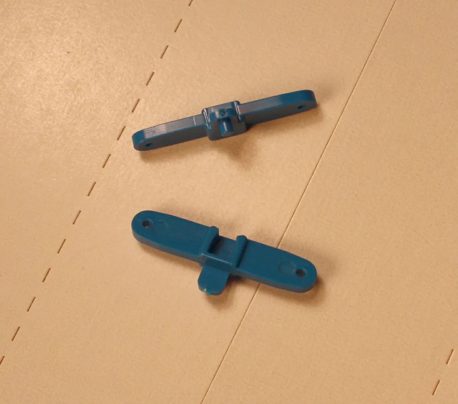 #40018-21 - Blue Point (slider) pkg-2