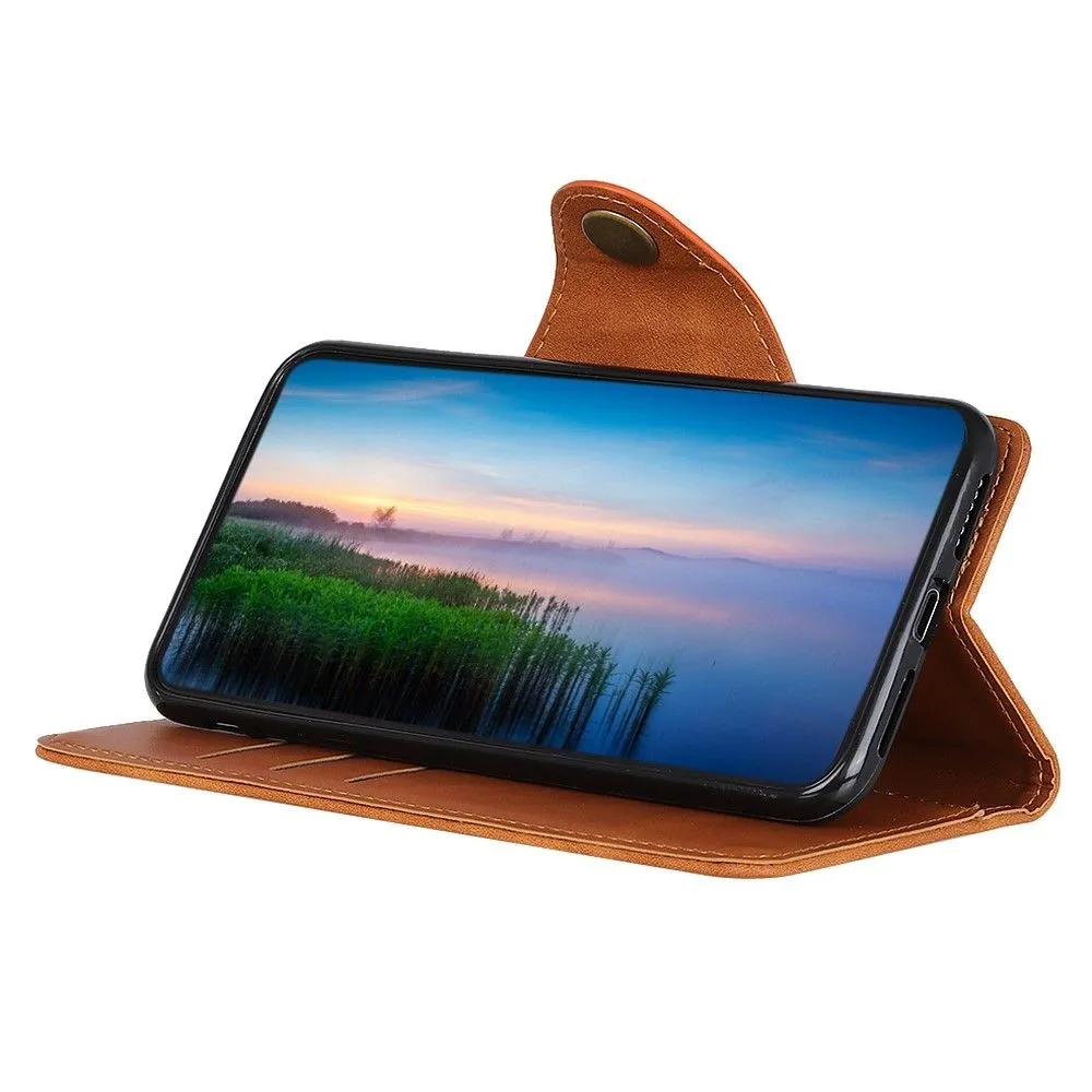 Alpha Motorola Moto E32 flip case - Brown