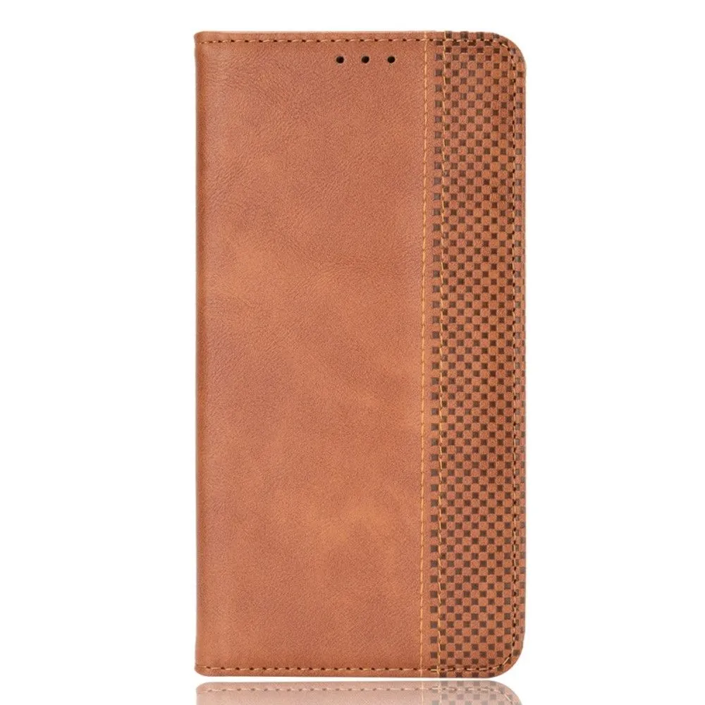 Bofink Vintage Motorola Moto E30 / E40 / E20 leather case - Brown