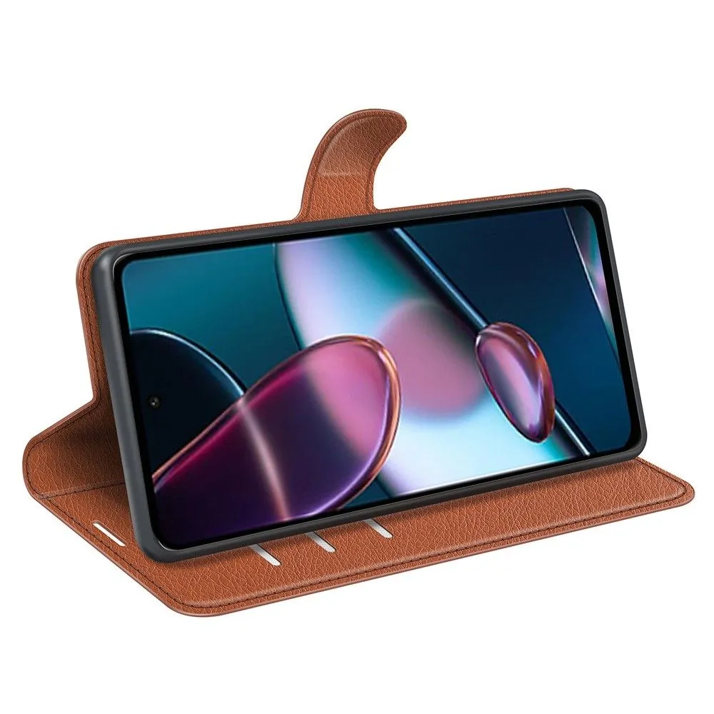 Classic Motorola Edge 30 flip case - Brown