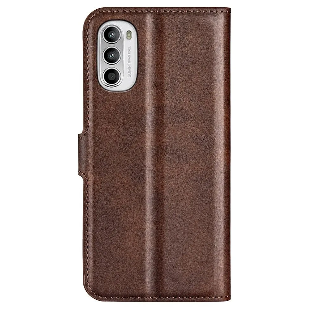 Classic Motorola Moto G82 / Moto G52 flip case - Brown