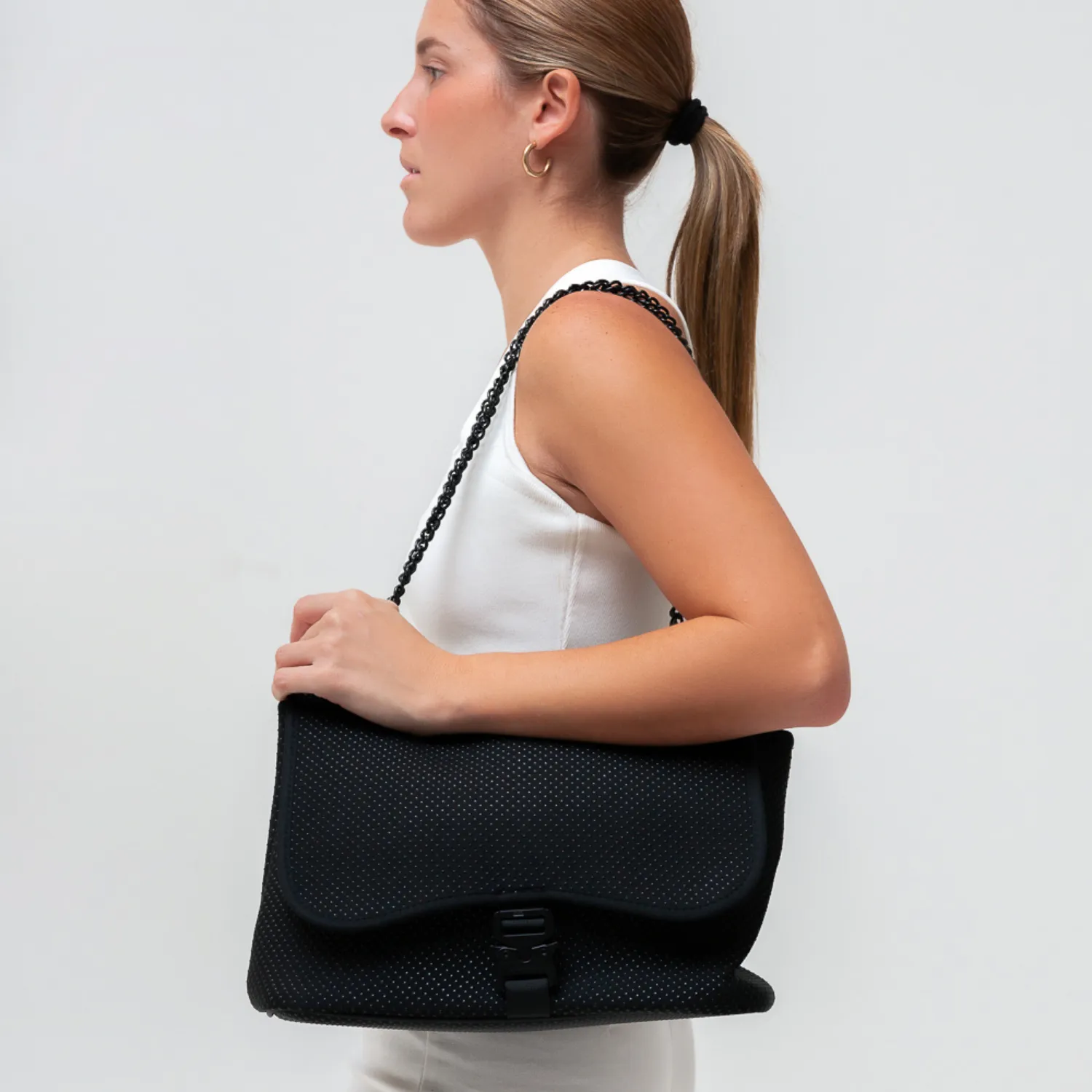 ICON TOTE   FLAP CROSSBODY - BLACK